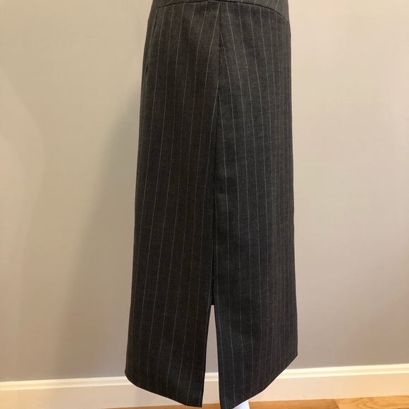 NWT Banana Republic gray skirt, size 6 - Picture 6 of 8